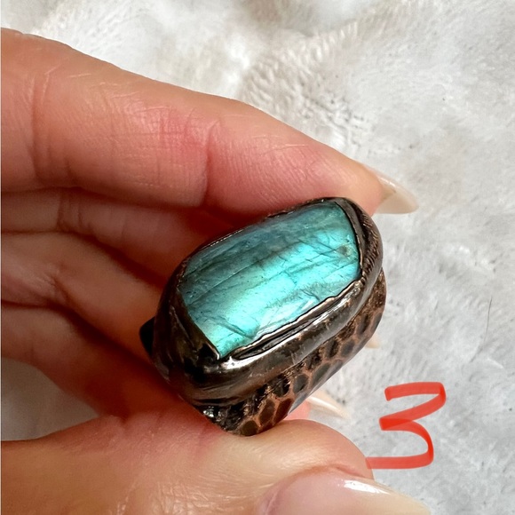 Dragons Eye FLASH Labradorite Ring 6, 6.5, 7, 7.5, 8 - Picture 6 of 8